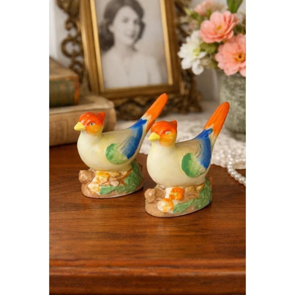 Vintage MCM Japan Ceramic Bird Figurines Pair Colorful 1960s Retro‎ Shelf Decor